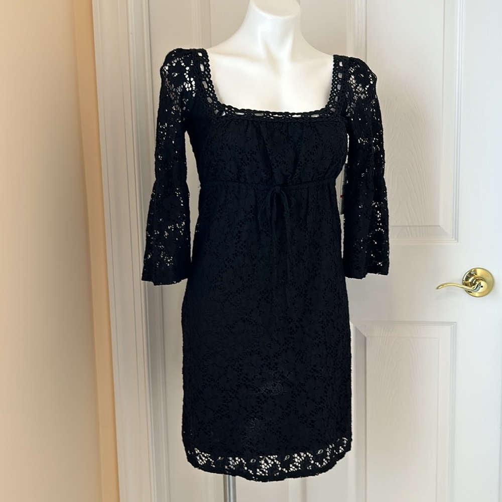 Laundry by Shelli Segal dress